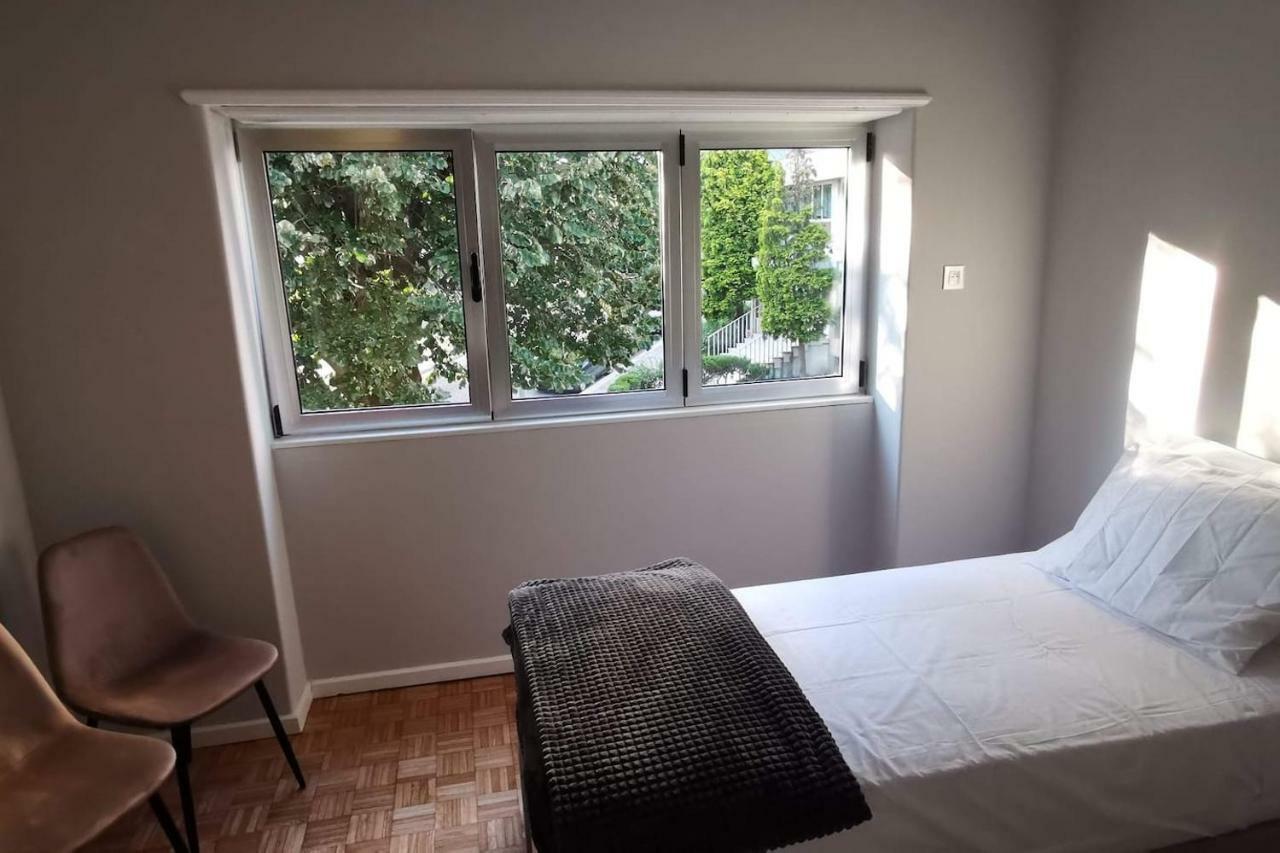 Grey Apartment Braga Bagian luar foto